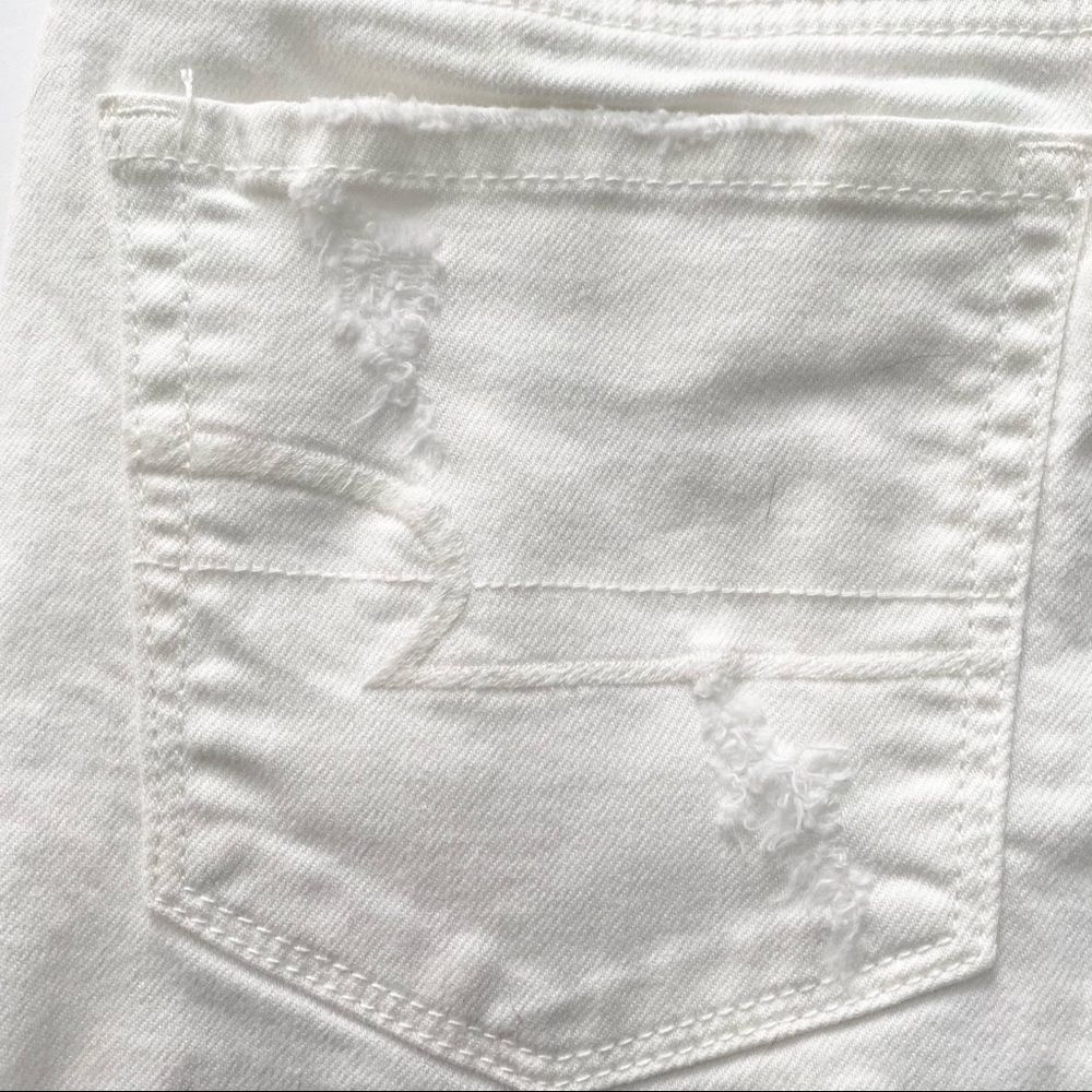 American Eagle White Ripped Jean Shorts - Picture 7 of 10